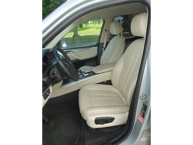 Bmw x5 - afbeelding 25 van  28