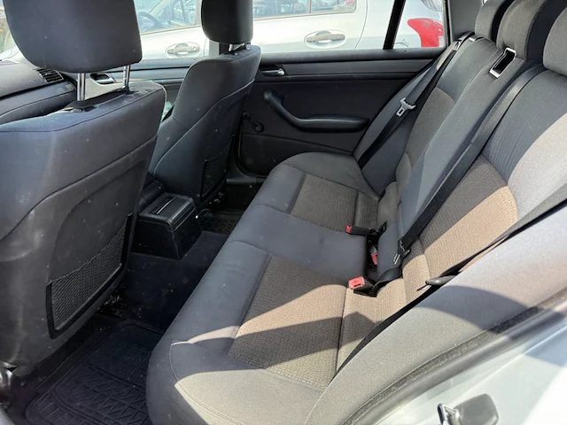 Bmw,3,2004 - afbeelding 10 van  28