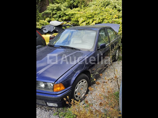 Bmw - afbeelding 9 van  15
