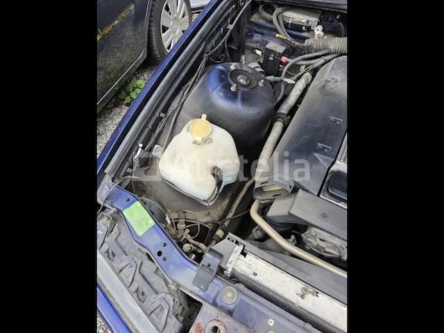 Bmw - afbeelding 14 van  15