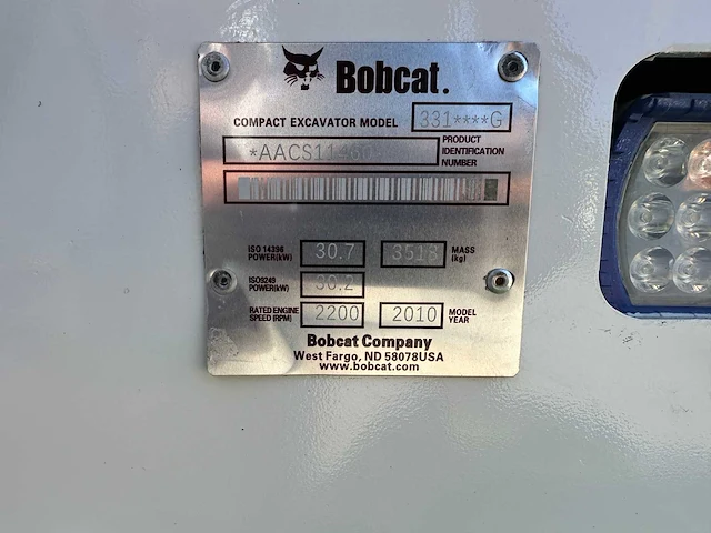 Bobcat - 2010 - 331 - minigraafmachine - afbeelding 35 van  41