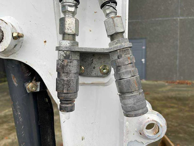 Bobcat - 2019 - e 19 - minigraafmachine - afbeelding 21 van  39