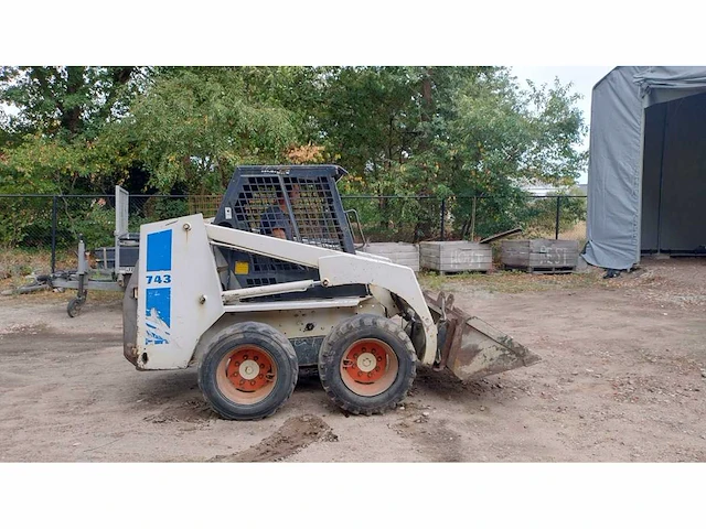 Bobcat - 743 - schranklader - afbeelding 14 van  18
