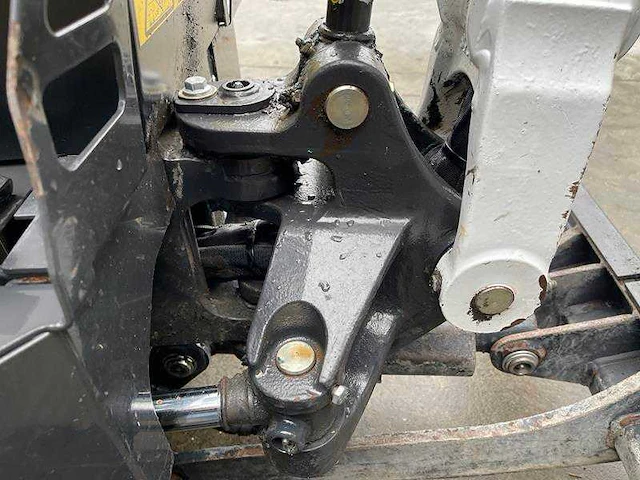 Bobcat - e10z - graafmachine - 2022 - afbeelding 10 van  38