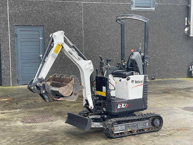 Bobcat - e10z - graafmachine - 2022 - afbeelding 1 van  38