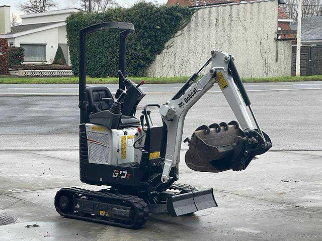 Bobcat - e10z - graafmachine - 2022 - afbeelding 12 van  38