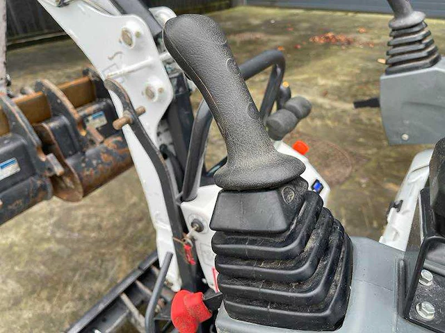 Bobcat - e10z - graafmachine - 2022 - afbeelding 26 van  38