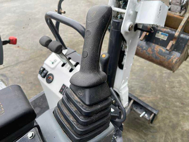 Bobcat - e10z - graafmachine - 2022 - afbeelding 27 van  38