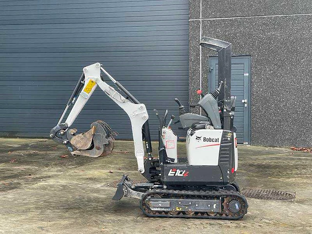 Bobcat - e10z - graafmachine - 2022 - afbeelding 23 van  38