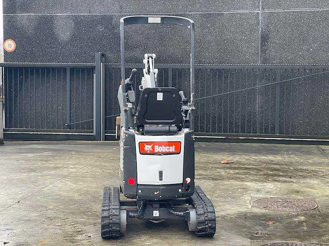 Bobcat - e10z - graafmachine - 2022 - afbeelding 34 van  38