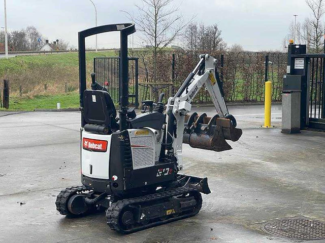 Bobcat - e10z - graafmachine - 2022 - afbeelding 35 van  38