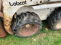 Bobcat 443 – compacte schranklader – diesel – werkend - afbeelding 7 van  21
