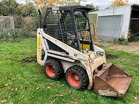 Bobcat 443 – compacte schranklader – diesel – werkend - afbeelding 18 van  21