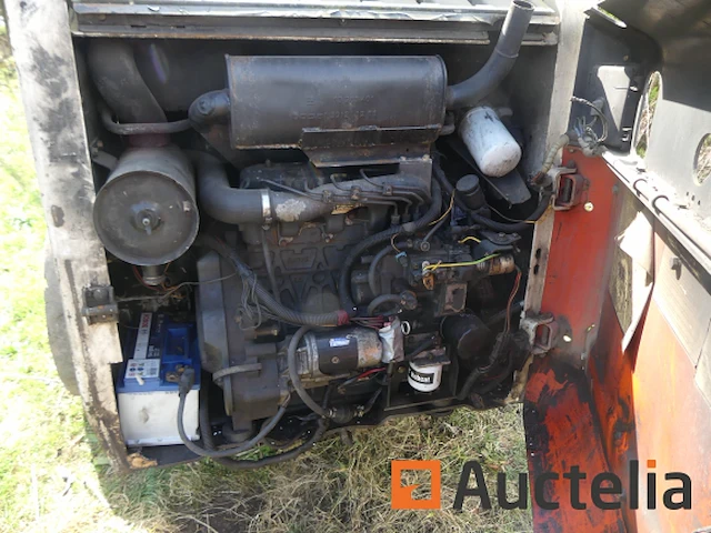 Bobcat 753 benzine bull loader - afbeelding 8 van  18