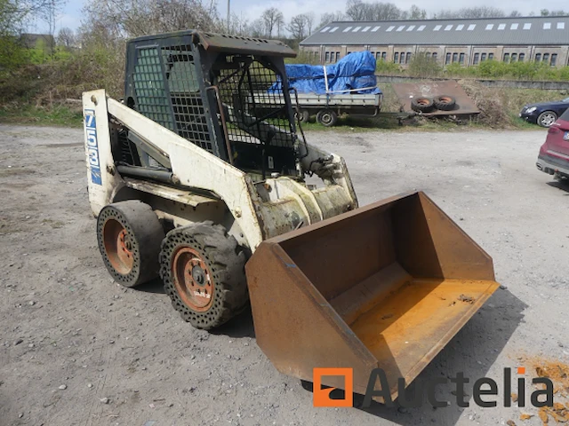 Bobcat 753 benzine bull loader - afbeelding 13 van  18