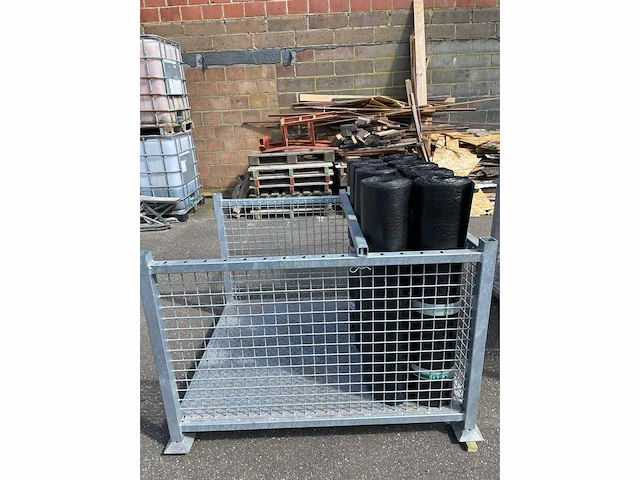 Böcker pallethaak,laspost & roofing containers - afbeelding 9 van  12