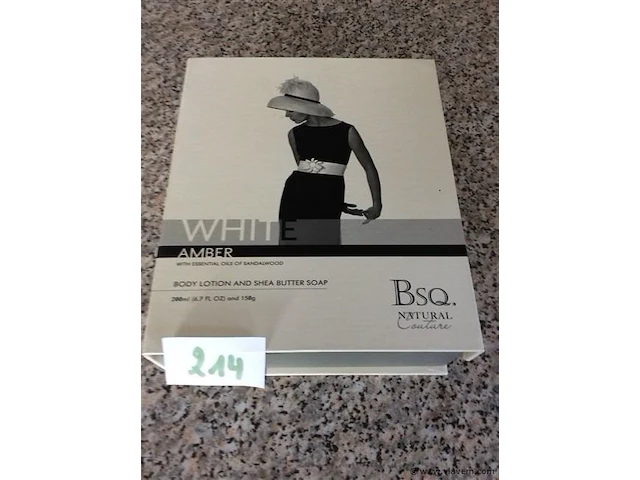 Body lady - afbeelding 1 van  2