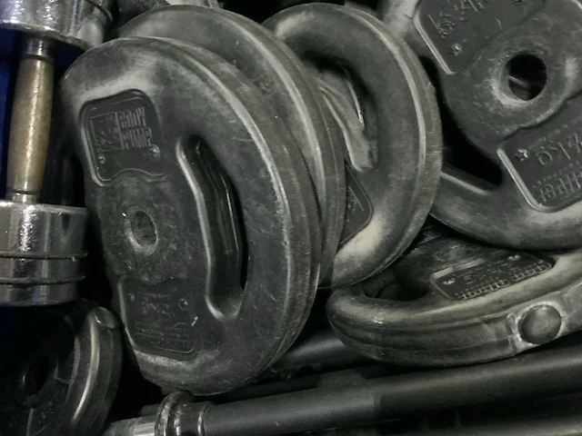 Body pump set 18 stuks met schijven krachtstation - afbeelding 5 van  6