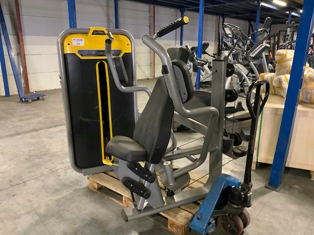 Body strong commercial butterfly krachtstation - afbeelding 1 van  3