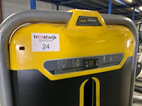 Body strong commercial butterfly krachtstation - afbeelding 2 van  3