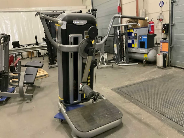 Body strong commercial multi hip krachtstation - afbeelding 1 van  5
