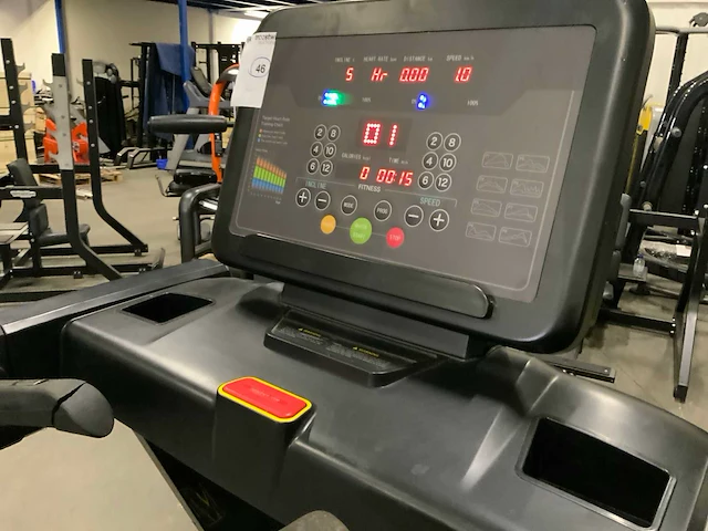 Body strong commercial treadmill loopband - afbeelding 2 van  5