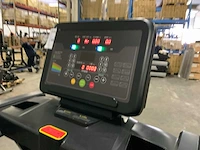 Body strong commercial treadmill loopband - afbeelding 3 van  6