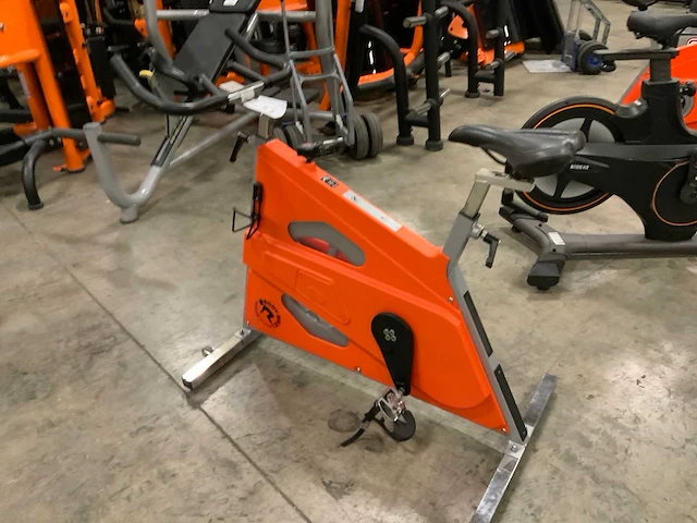 Bodybike classic indoorcycle spinningbike - afbeelding 2 van  6