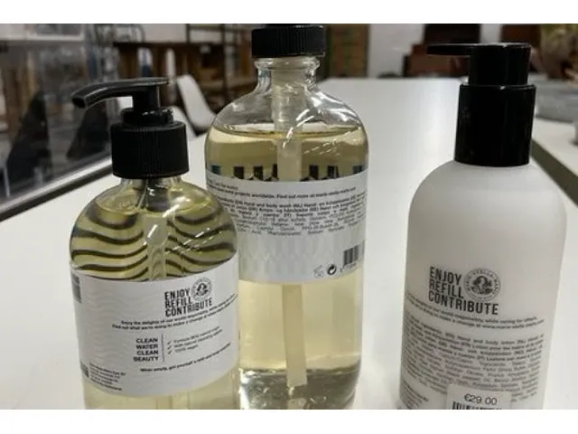 Bodyproducten en roomsprays - afbeelding 2 van  2