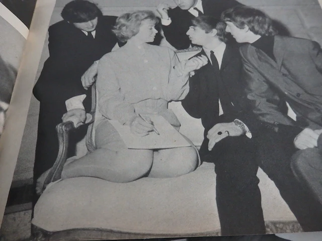 Boek the beatles - afbeelding 4 van  6