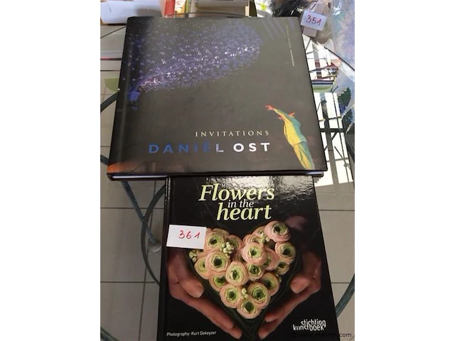 Boeken bloemsierkunst 2stuks - afbeelding 1 van  2