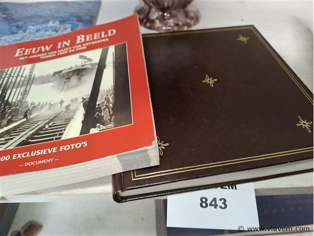 Boeken - afbeelding 2 van  2