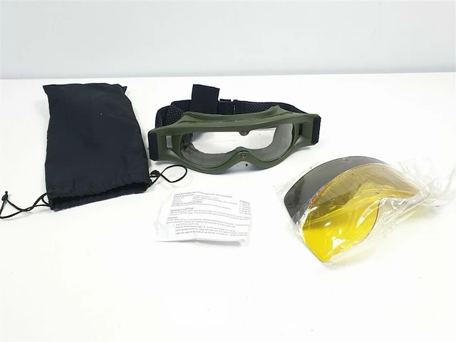 Bollé defender ballistische veiligheidsbril, scherfwerend - afbeelding 1 van  5