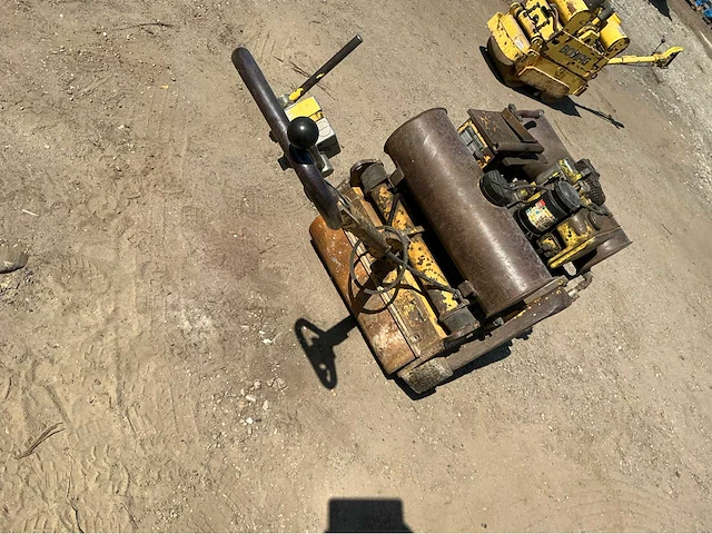 Bomag bw 65 s grondwals - afbeelding 8 van  9