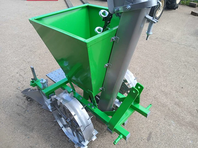 Bomet gemini aardappelplanter - afbeelding 3 van  6