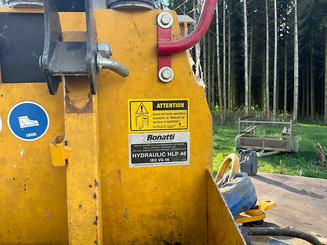 Bonatti - ret250 - mini-excavator - 2013 - afbeelding 6 van  14