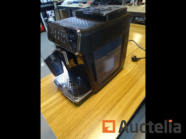 Bonen koffiemachine philips 2200 serie ep2231 lattego winkelwaarde 479 € - afbeelding 6 van  13
