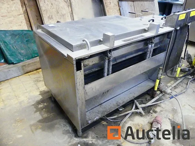 Bonnet frituurmachine - afbeelding 2 van  9