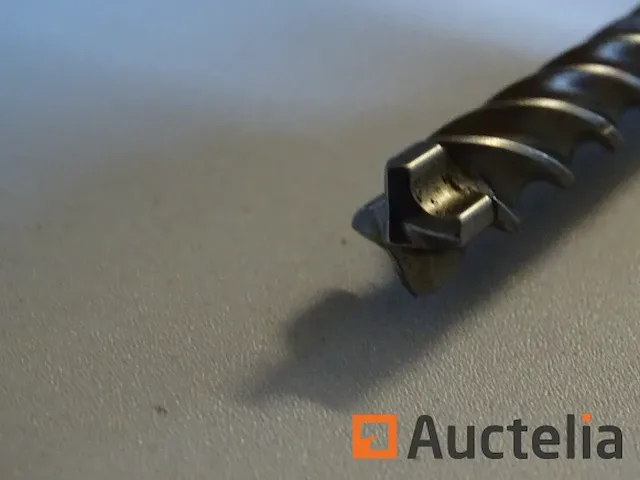 Boor hilti 4 betonnen zijden diameter 12 mm - afbeelding 1 van  3