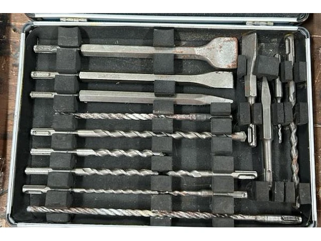 Boor/beitelset makita - afbeelding 2 van  3