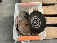 Boorconstructie/machine op metalen onderstel - afbeelding 15 van  24