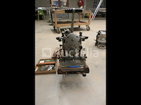 Boorgat voor reuzelpluggen + diverse inzetstukken voor elu mfs-9 frezen - afbeelding 1 van  12