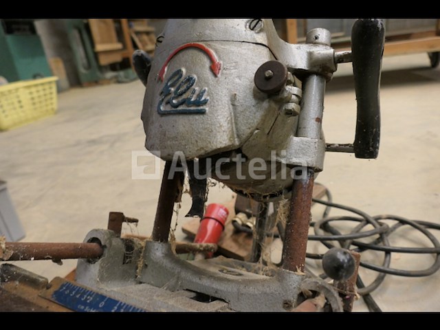 Boorgat voor reuzelpluggen + diverse inzetstukken voor elu mfs-9 frezen - afbeelding 8 van  12