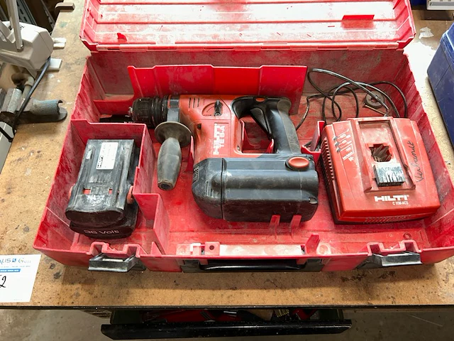 Boorhamer hilti - afbeelding 1 van  7