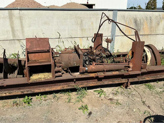 Boorinstallatie met spiralen en schot horizontale boorinstallatie - afbeelding 6 van  12