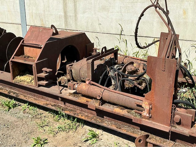 Boorinstallatie met spiralen en schot horizontale boorinstallatie - afbeelding 7 van  12