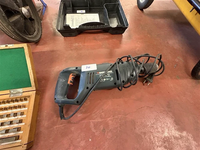 Boormachine black and decker - afbeelding 1 van  3