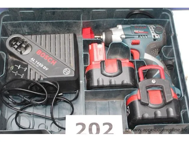 Boormachine bosch csb 550re plus accu slagmoersleutelmachine bosch gds 14.4v in koffer met lader, werking niet gekend - afbeelding 2 van  4