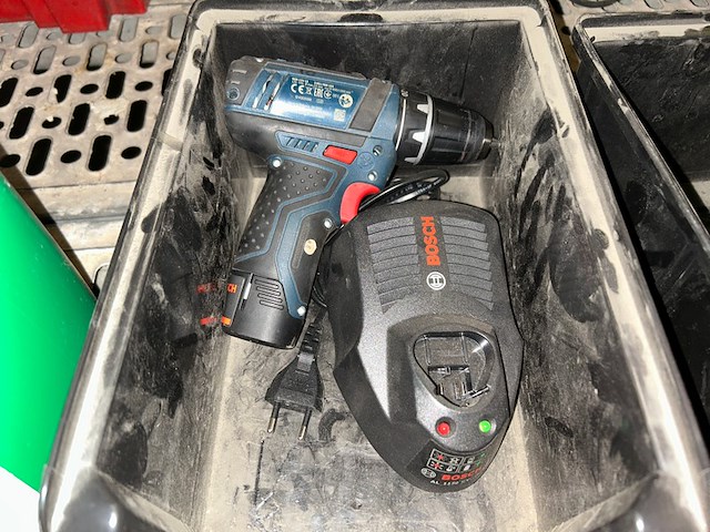 Boormachine bosch - afbeelding 1 van  5