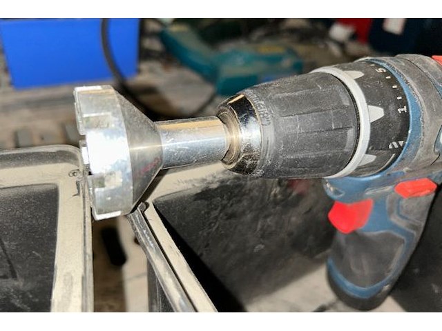 Boormachine bosch - afbeelding 2 van  6